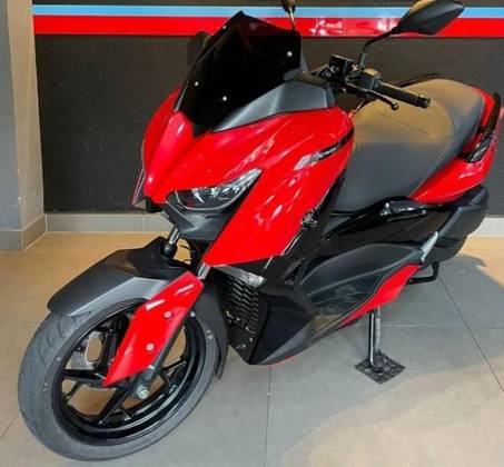 YAMAHA XMAX ABS 